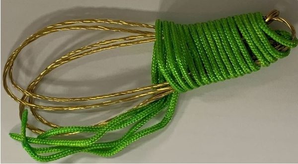 PAIR OF BRASS SNARES cw EYELET 6 STRAND IN RETAIL PACKAGING
