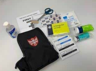 PERSONAL FIRST AID KIT